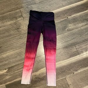 Sol & Mane Full Length “Cora” legging, Size Small